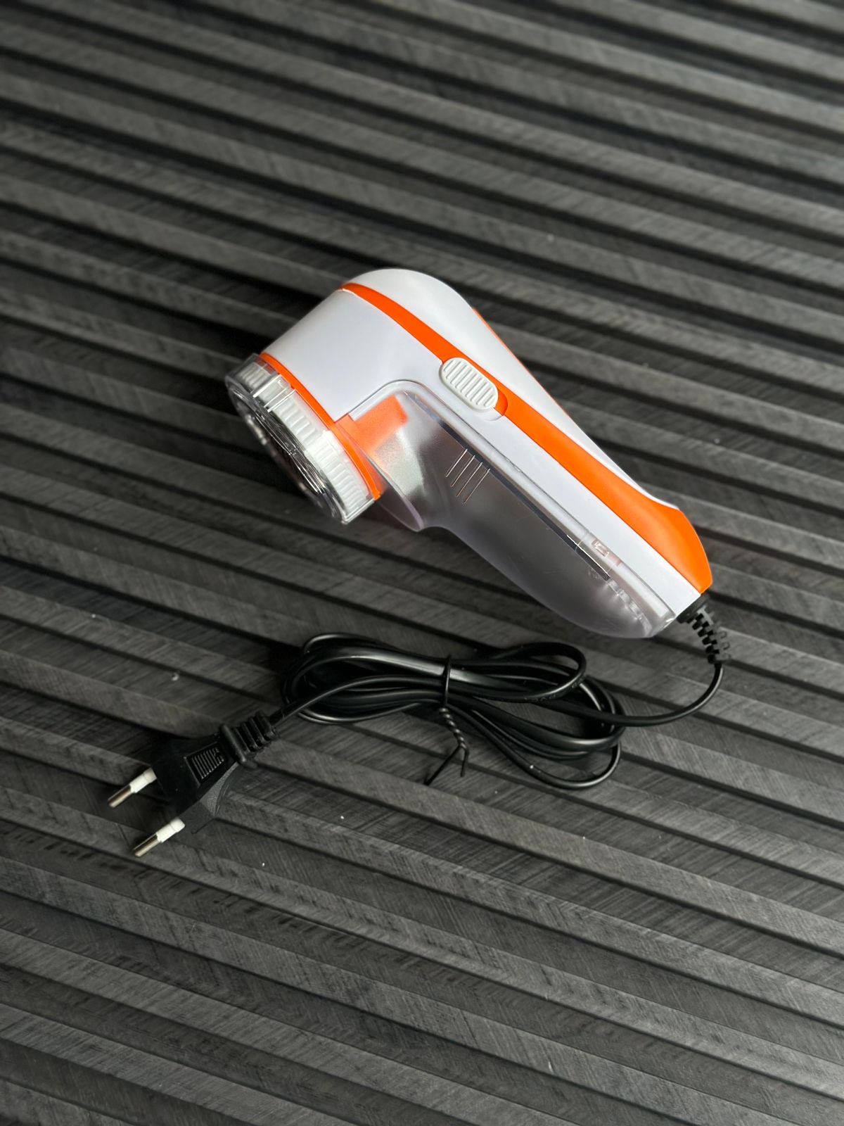 Lint Remover